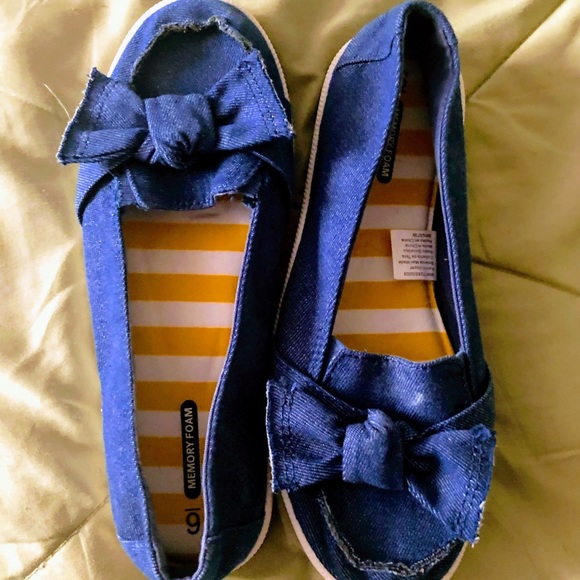 Time and Tru Shoes - Adorable casual shoes